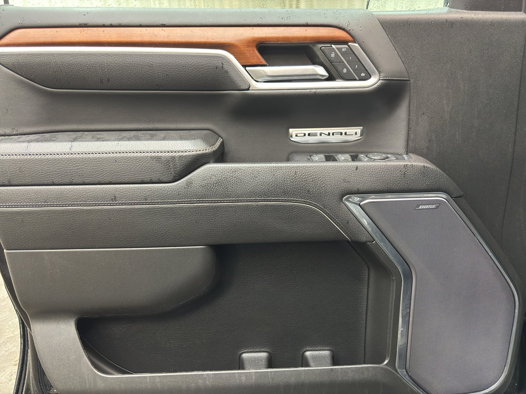 Used 2023 GMC Sierra 1500 Denali image 17