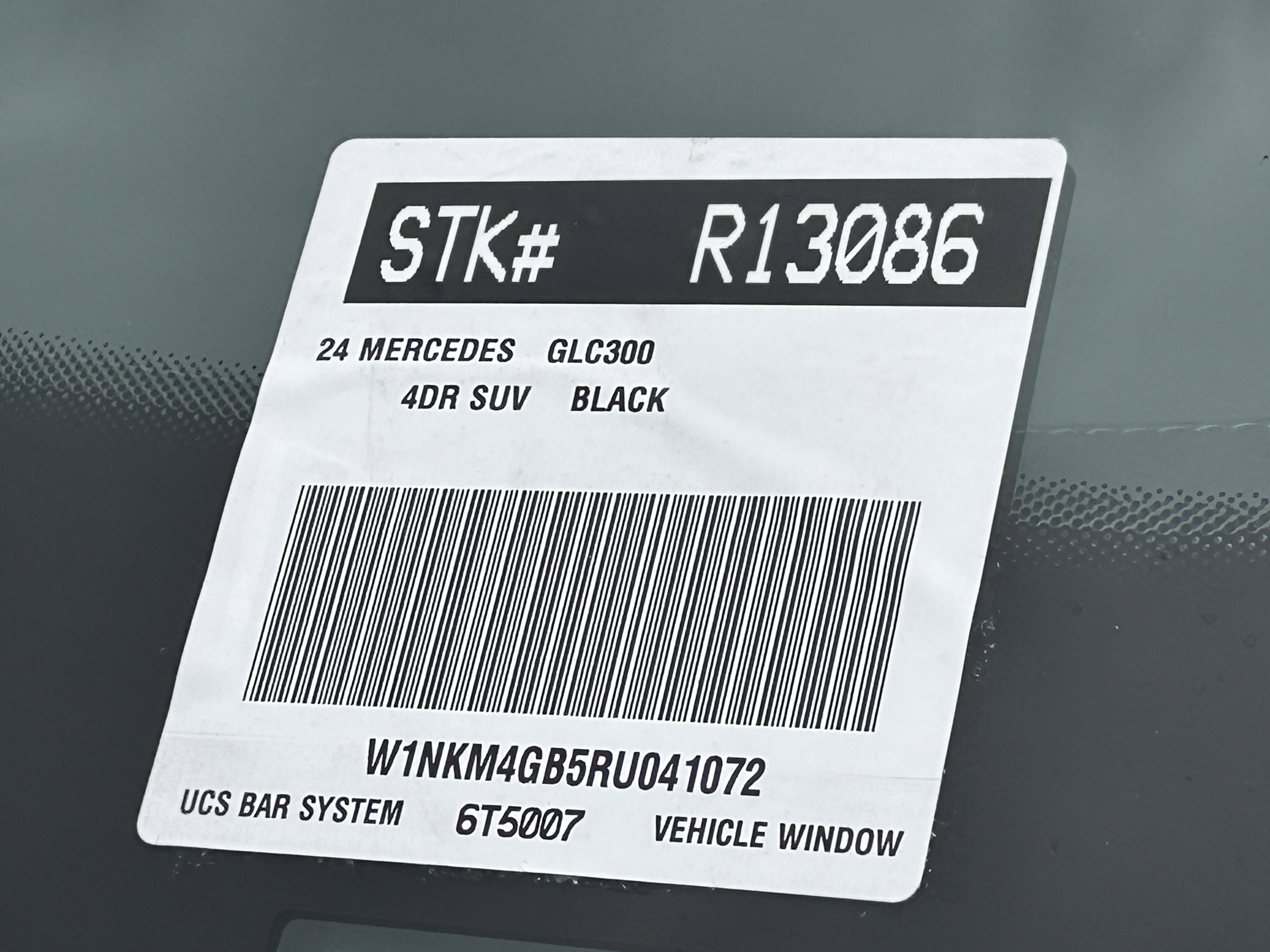 Used 2024 Mercedes-Benz GLC 300 image 30