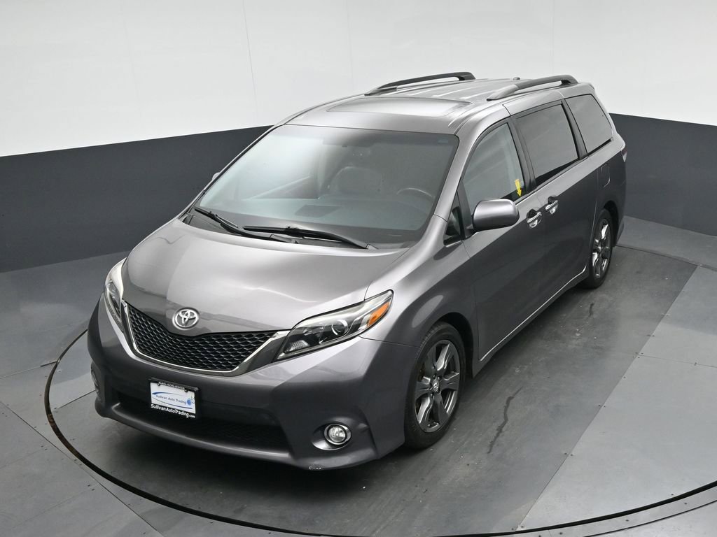 Used 2017 Toyota Sienna SE w/ SE Preferred Package image 73
