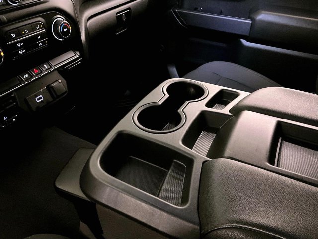 Used 2020 Chevrolet Silverado 1500 Custom w/ Custom Value Package AWD/4WD image 16