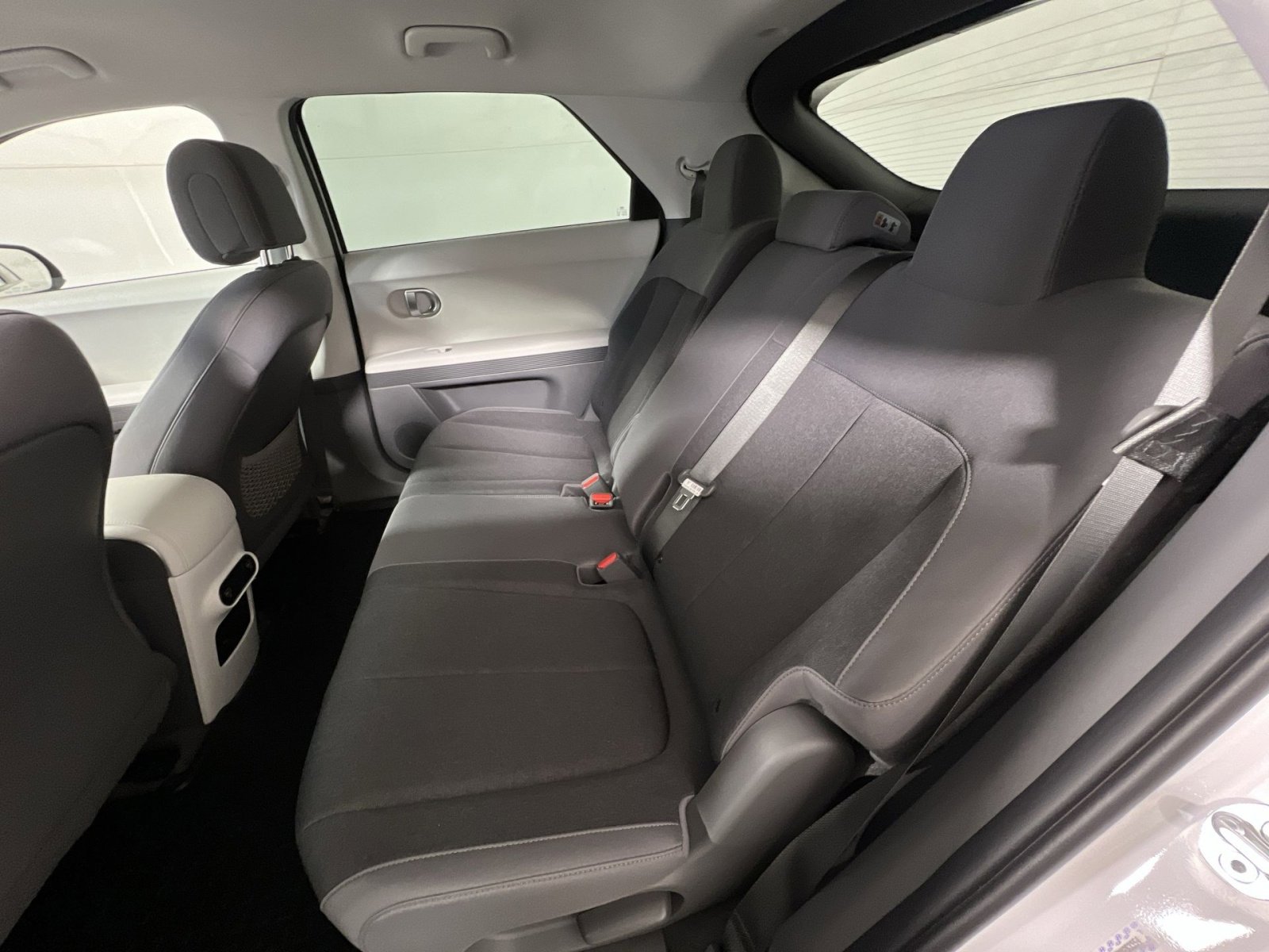 Used 2024 Hyundai Ioniq 5 SEL image 24