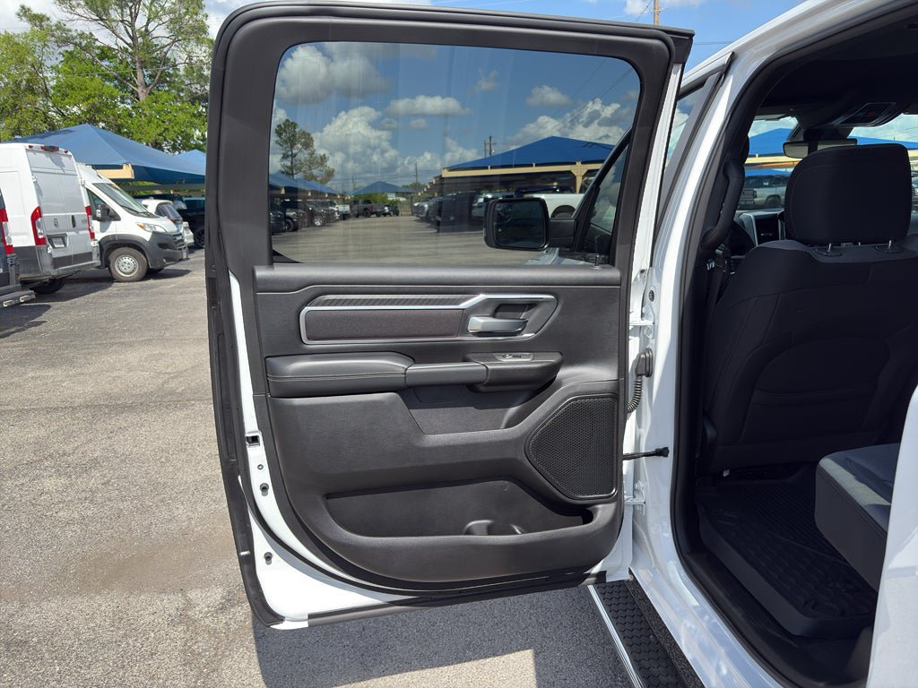 New 2026 RAM 1500 Lone Star AWD/4WD image 12