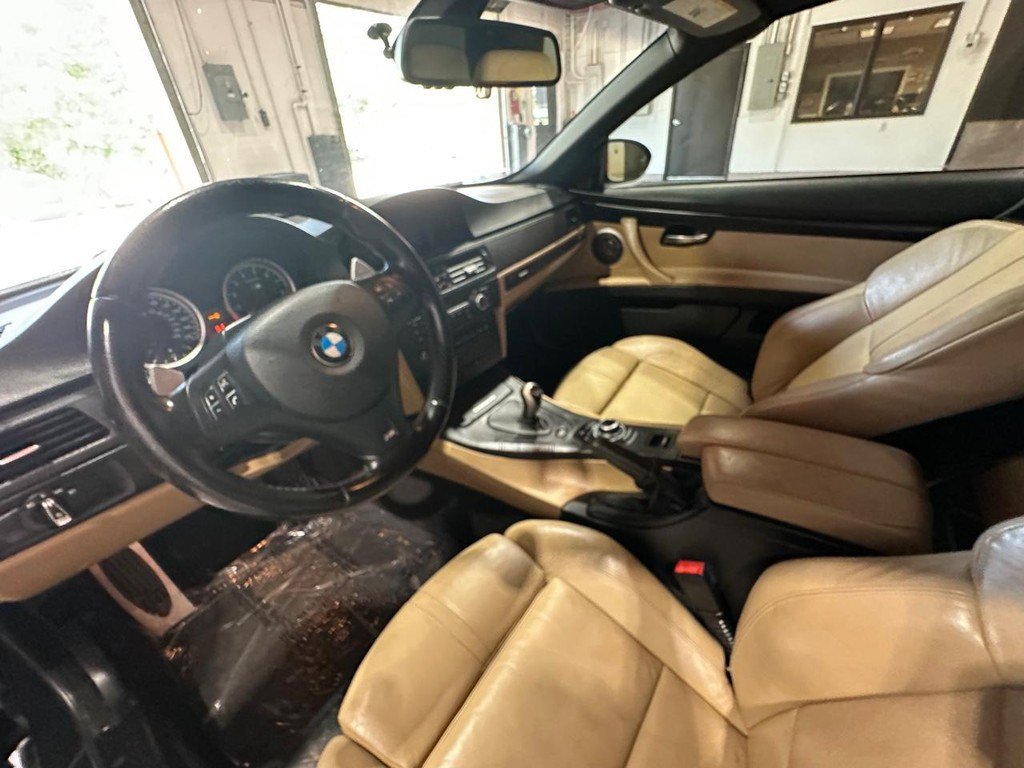 Used 2013 BMW M3 Convertible RWD image 13