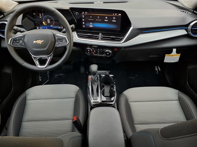 New 2026 Chevrolet Trax LT w/ Driver Confidence Package image 12