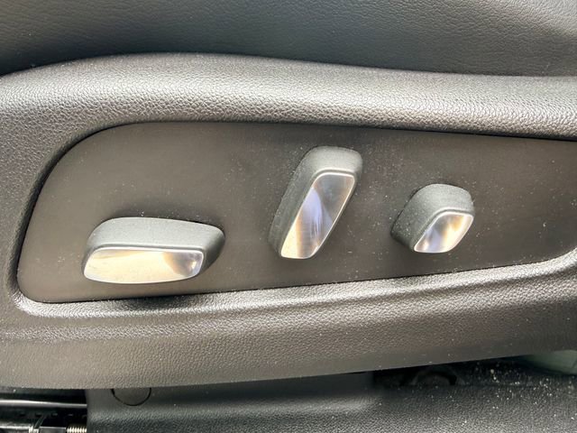 Used 2017 Cadillac XT5 Premium Luxury image 20