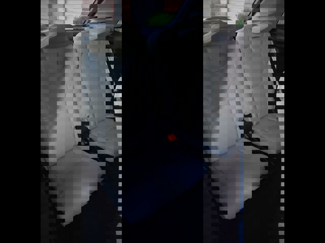 Used 2018 Volvo XC90 T6 Momentum w/ Convenience Package image 26