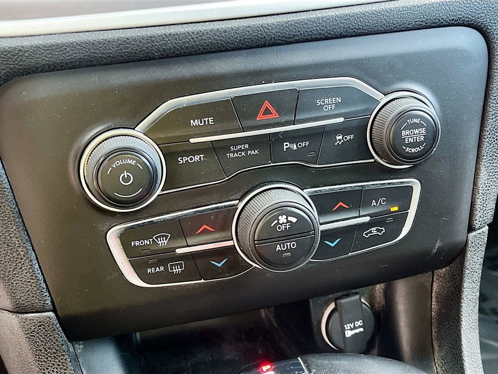 Used 2021 Dodge Charger SXT AWD/4WD image 15
