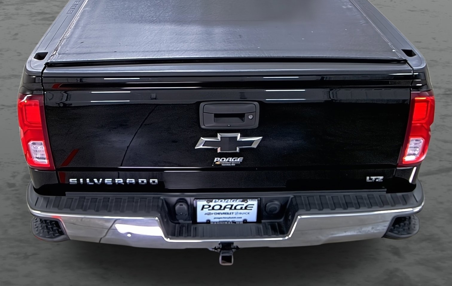 Used 2018 Chevrolet Silverado 1500 LTZ w/ Sport Package image 11