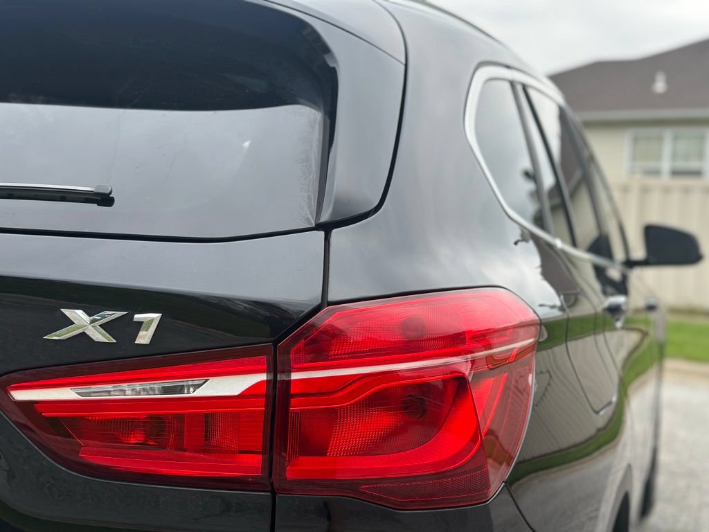 Used 2018 BMW X1 xDrive28i AWD/4WD image 14