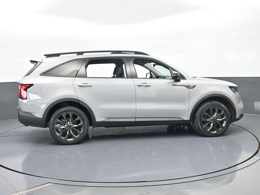 Used 2023 Kia Sorento X-Line EX image 7