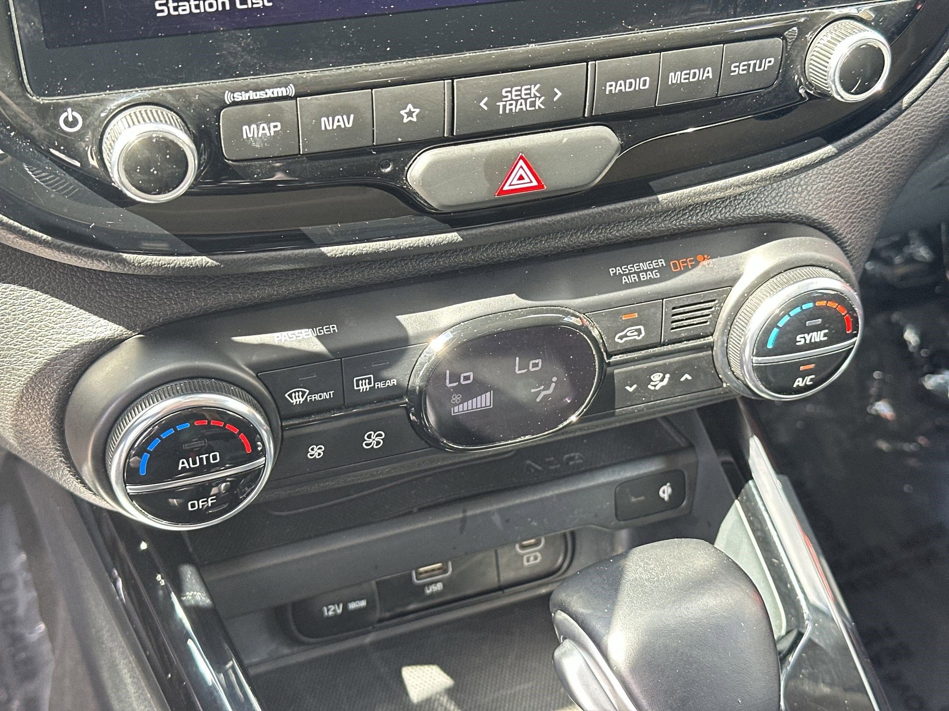 Certified 2024 Kia Soul GT-Line FWD image 16