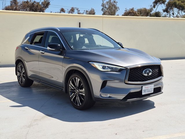 Used 2021 INFINITI QX50 Luxe w/ Appearance Package AWD/4WD image 3