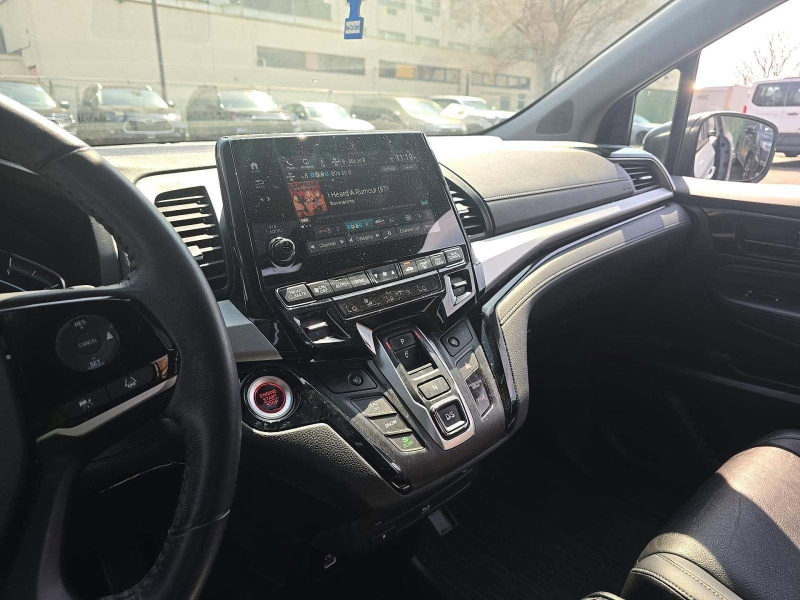 Used 2023 Honda Odyssey Touring image 8