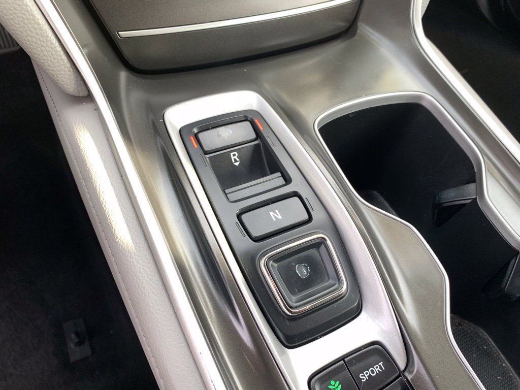 Used 2018 Honda Accord Touring image 21