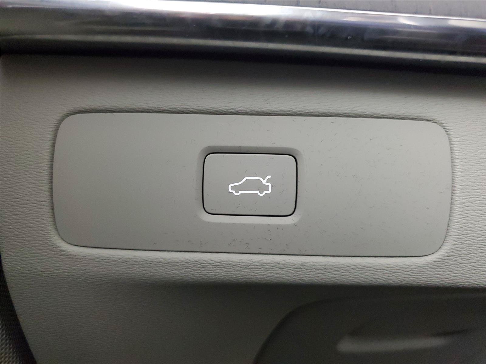 Certified 2026 Volvo XC90 B6 Ultra AWD/4WD image 35