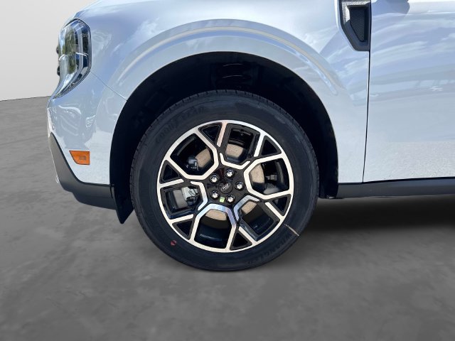 New 2026 Ford Maverick Lariat w/ 4K Tow Package AWD/4WD image 11