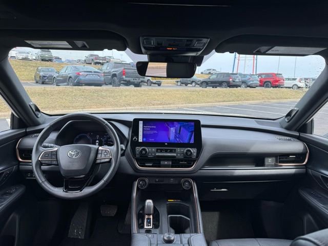 Certified 2024 Toyota Grand Highlander MAX Limited image 18