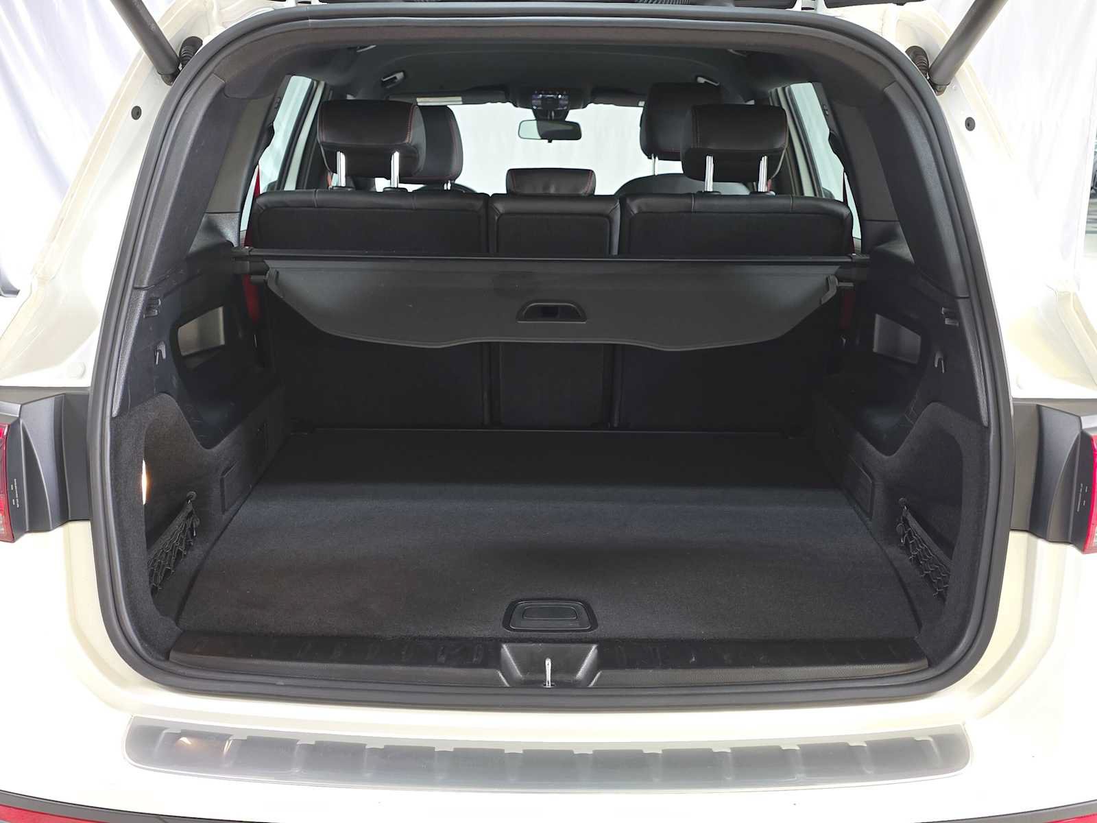 Used 2023 Mercedes-Benz GLB 35 AMG 4MATIC image 14
