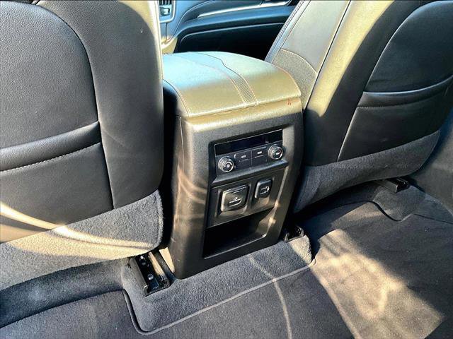 Certified 2023 Chevrolet Traverse RS image 25