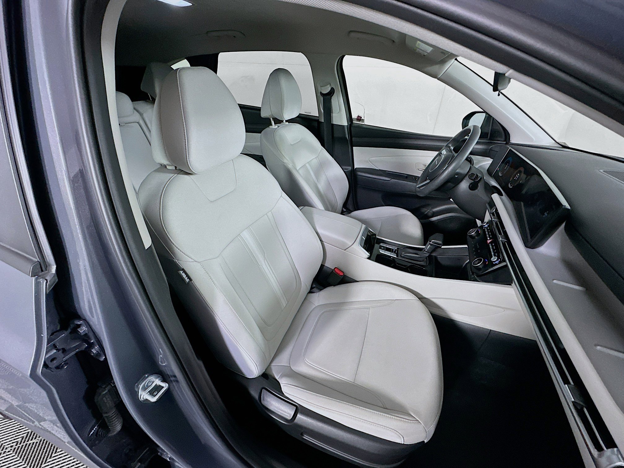 Used 2025 Hyundai Tucson SEL image 31