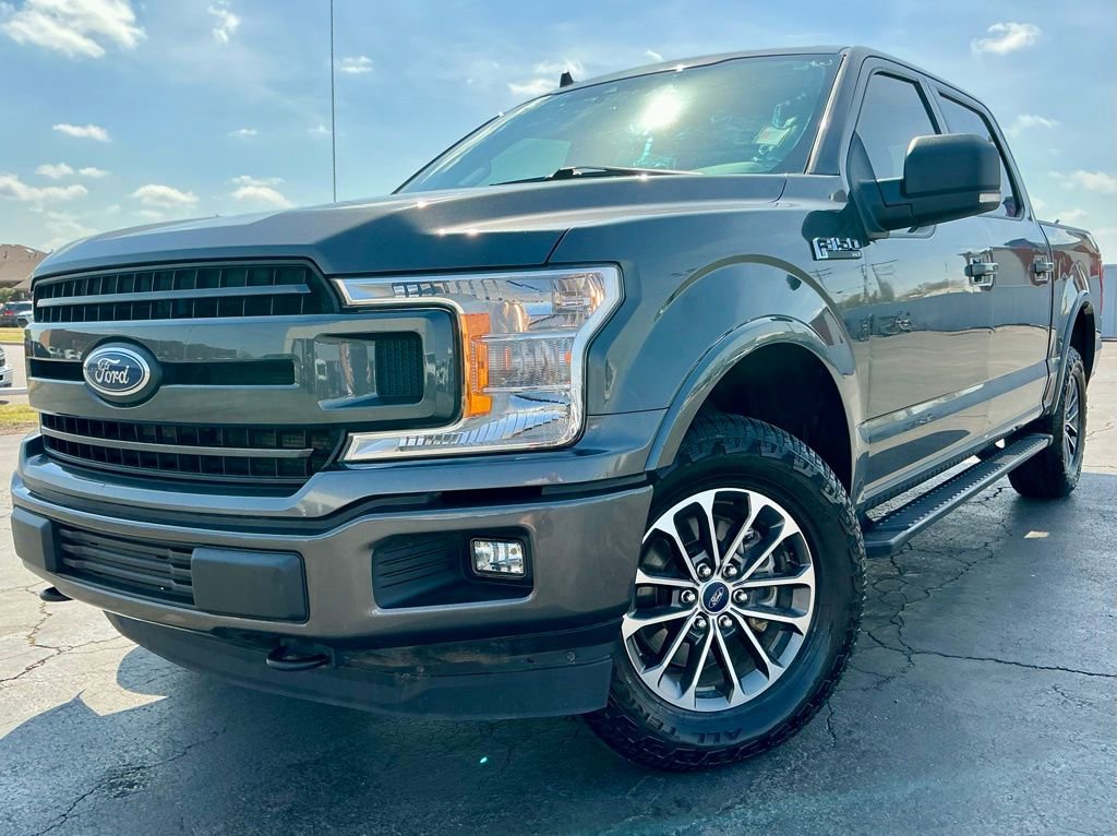 Used 2020 Ford F150 XLT w/ Equipment Group 302A Luxury image 3