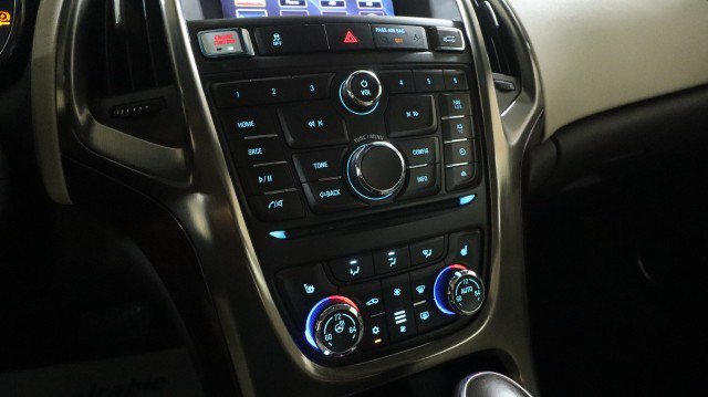 Used 2013 Buick Verano Leather FWD image 19