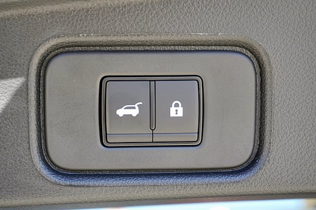 New 2026 Nissan Pathfinder SV w/ Cargo Package FWD image 21