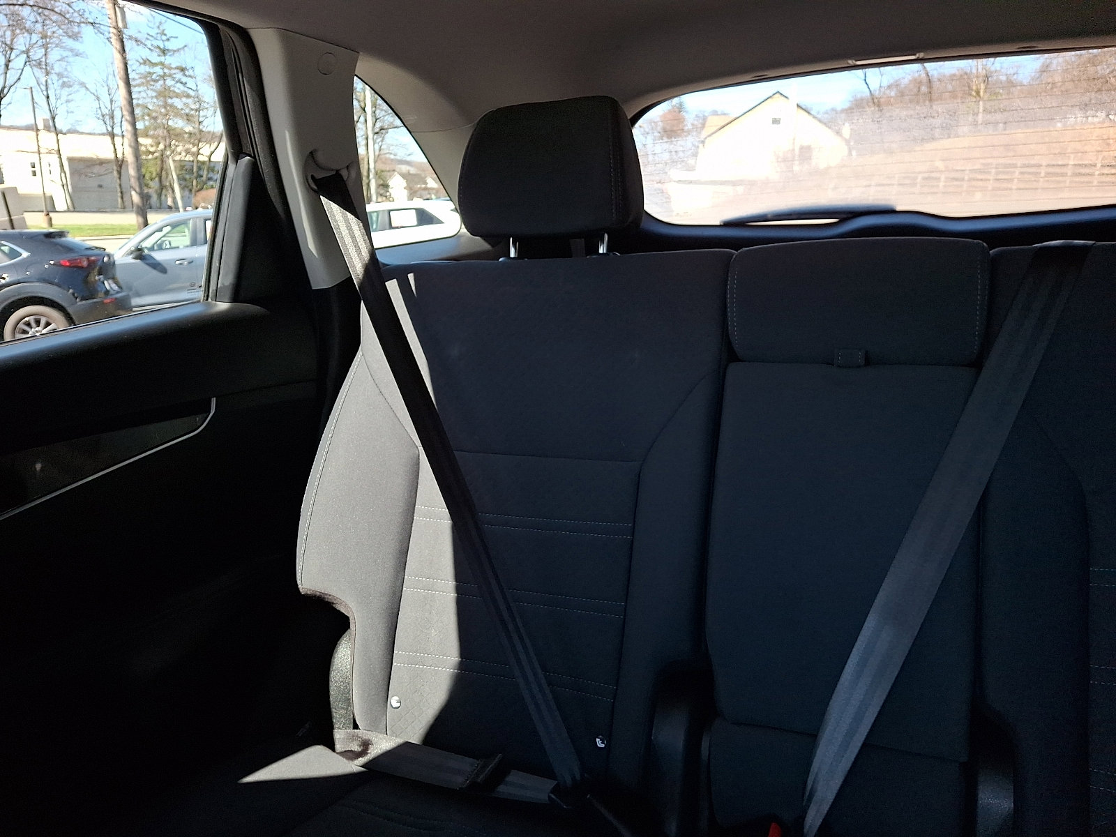 Used 2018 Kia Sorento LX image 18