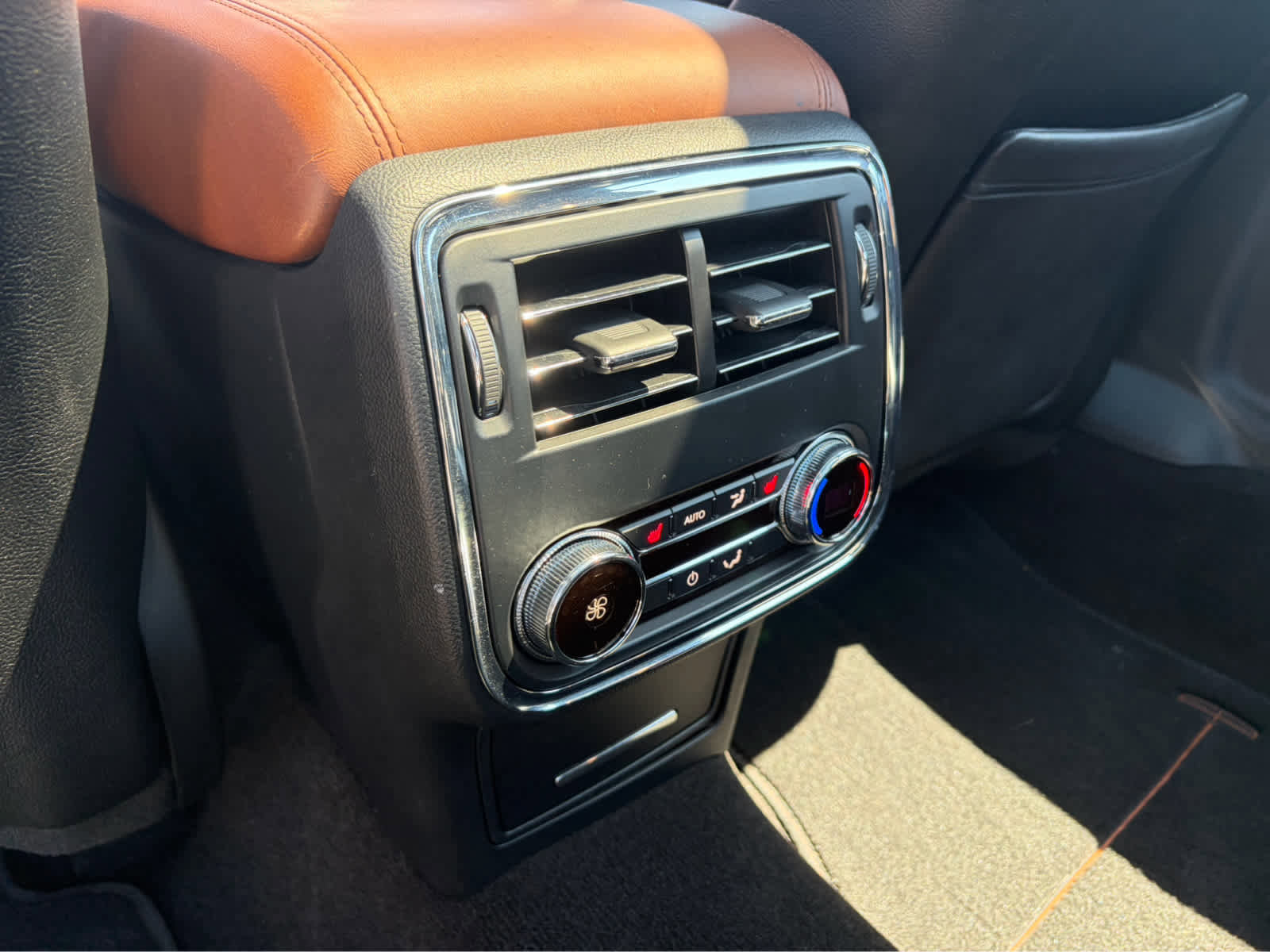 Used 2019 Lincoln Continental Black Label AWD/4WD image 28