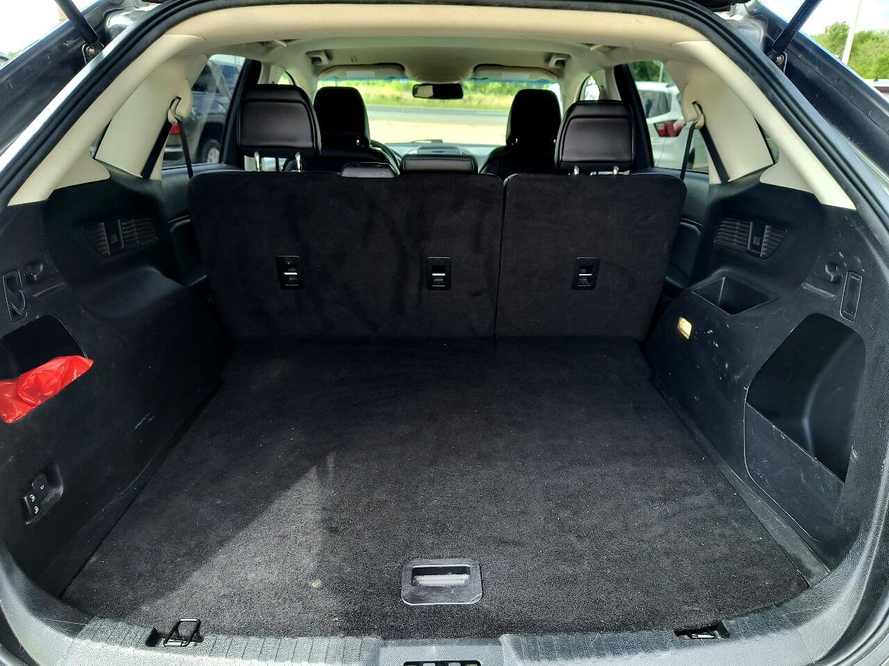 Used 2020 Ford Edge SEL image 7