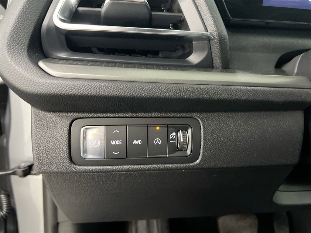 New 2026 Chevrolet Traverse LT image 18