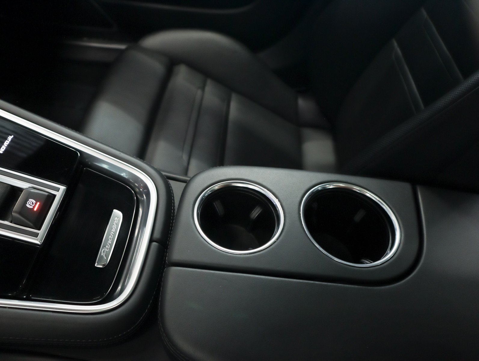 Certified 2023 Porsche Panamera 4S AWD/4WD image 23