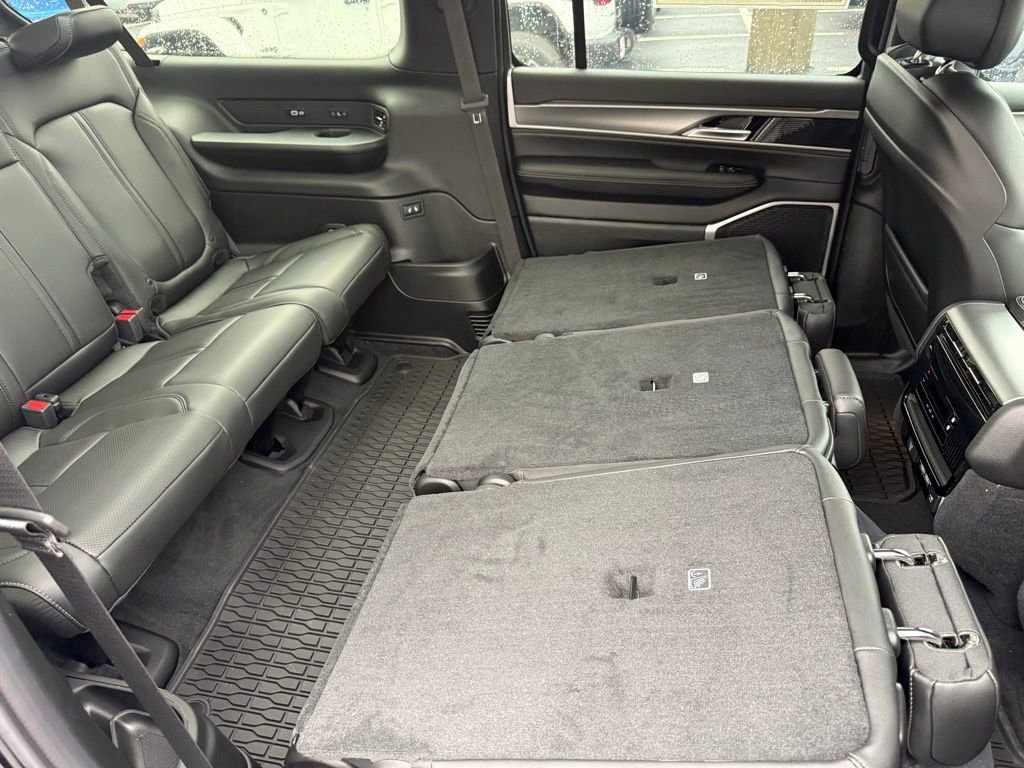 New 2026 Jeep Grand Wagoneer L 4WD image 51