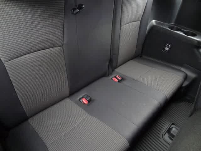 Certified 2025 Toyota Highlander LE FWD image 11