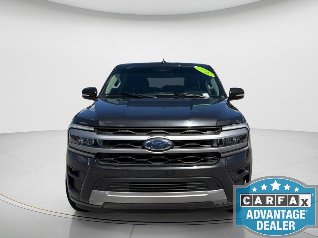 Used 2022 Ford Expedition XLT RWD image 2