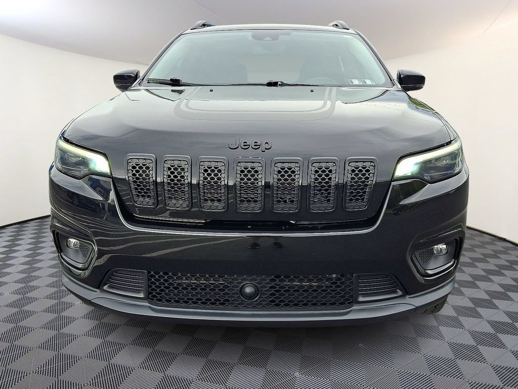 Used 2022 Jeep Cherokee Latitude AWD/4WD image 5