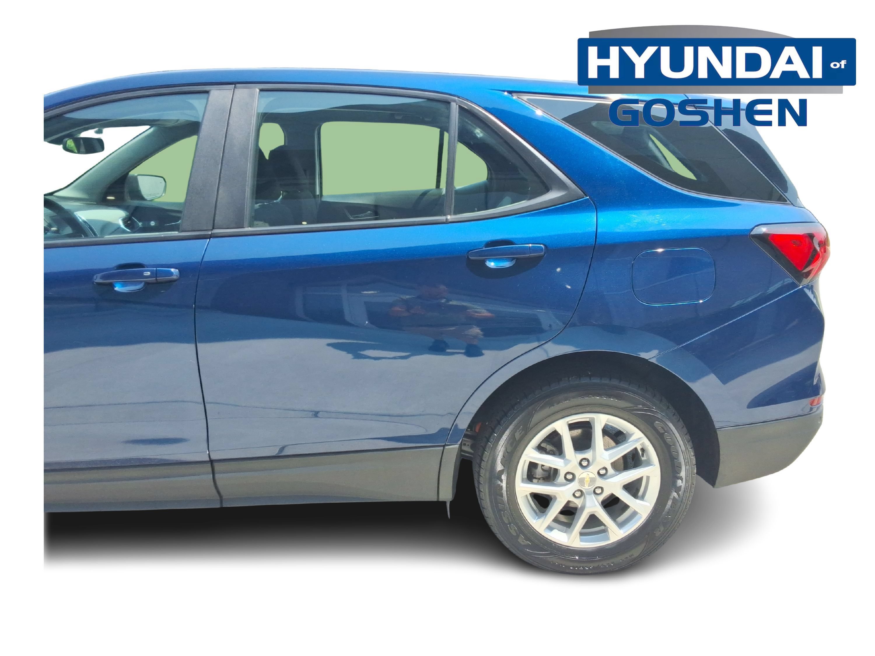 Used 2022 Chevrolet Equinox LS AWD/4WD image 6