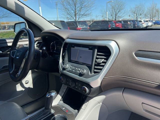 Used 2018 GMC Acadia SLT image 44