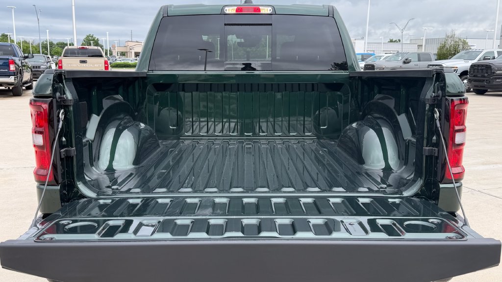 New 2026 RAM 1500 Laramie w/ Night Edition AWD/4WD image 10
