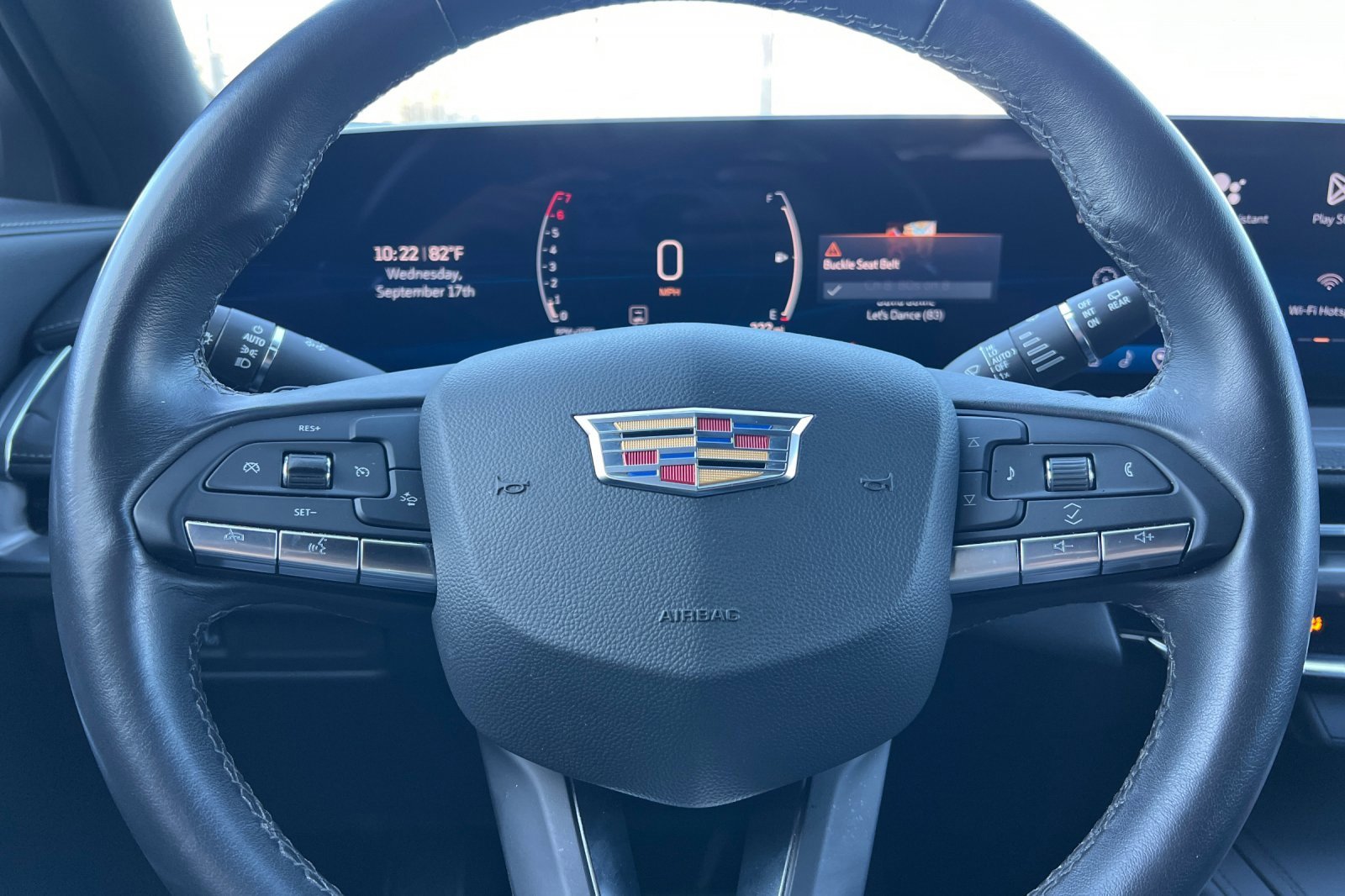 Certified 2024 Cadillac XT4 Premium Luxury image 36