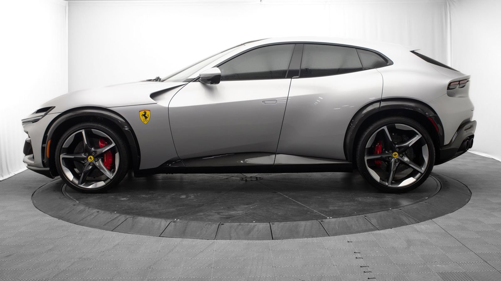 Used 2025 Ferrari Purosangue AWD/4WD image 6