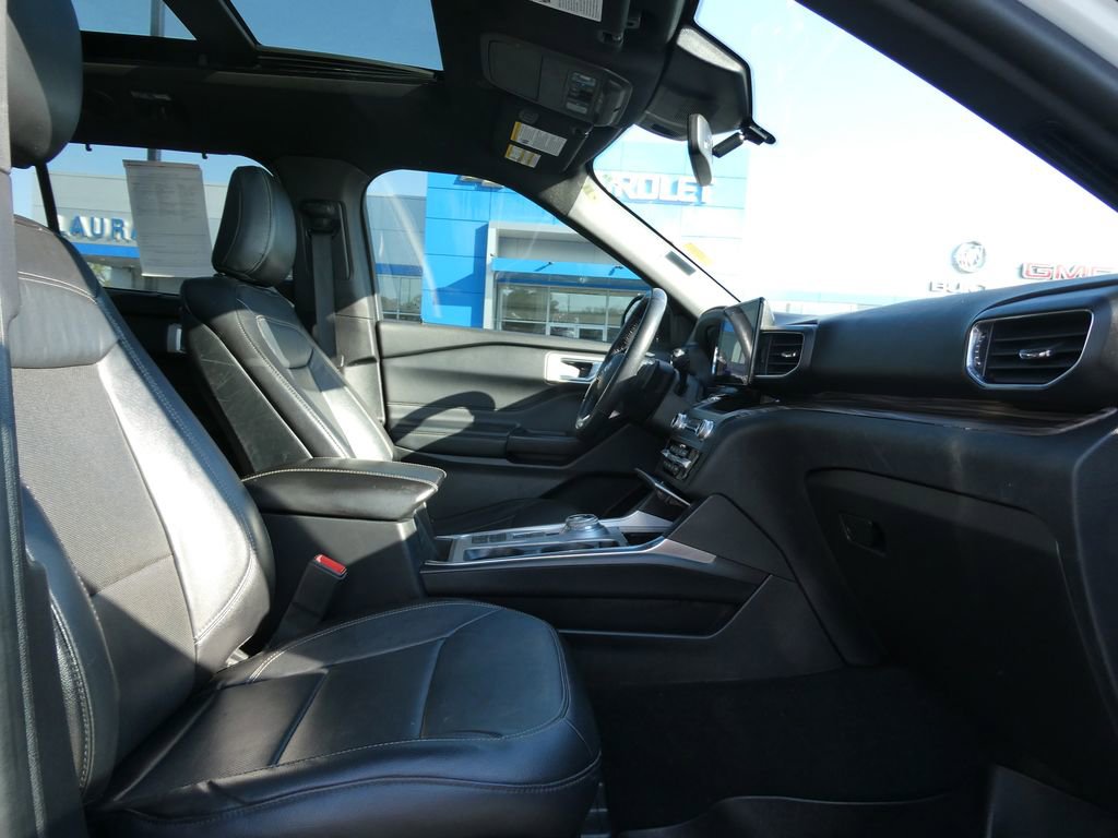 Used 2020 Ford Explorer Limited image 13