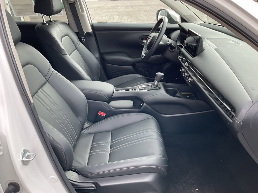 Used 2024 Honda HR-V EX-L image 19