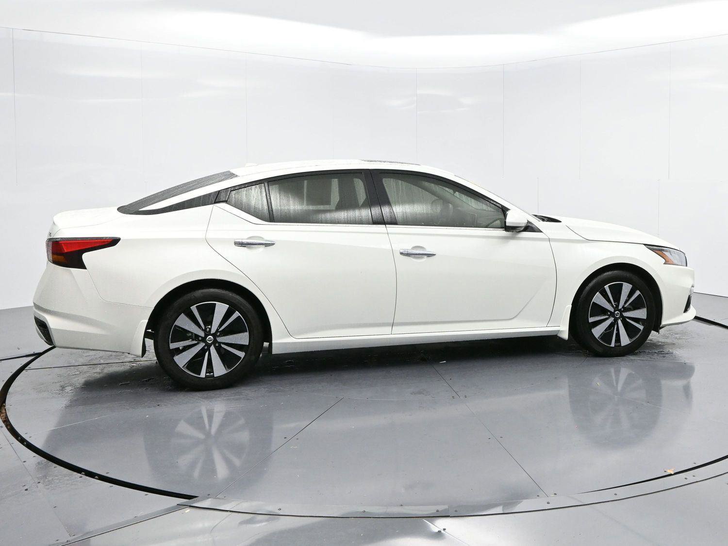 Used 2022 Nissan Altima 2.5 SL image 8