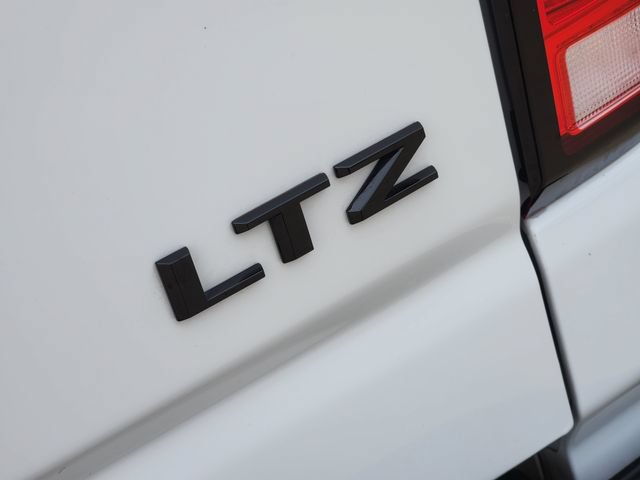 Used 2024 Chevrolet Silverado 2500 LTZ w/ LTZ Plus Package AWD/4WD image 9