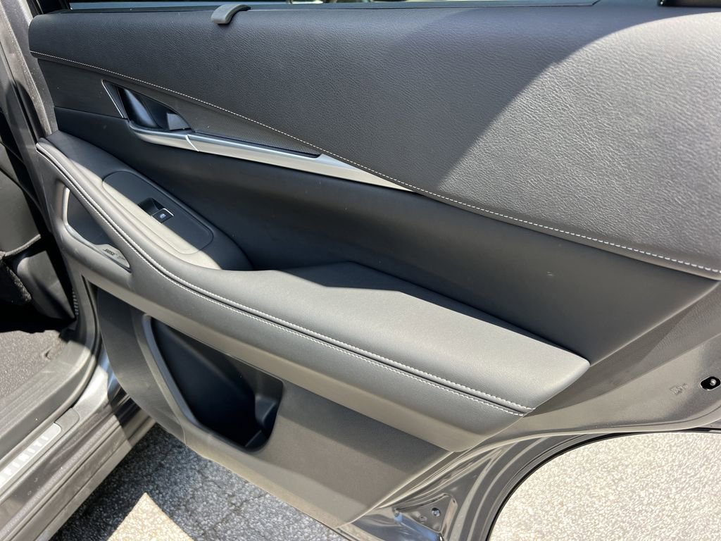 Used 2025 INFINITI QX60 Luxe FWD image 14