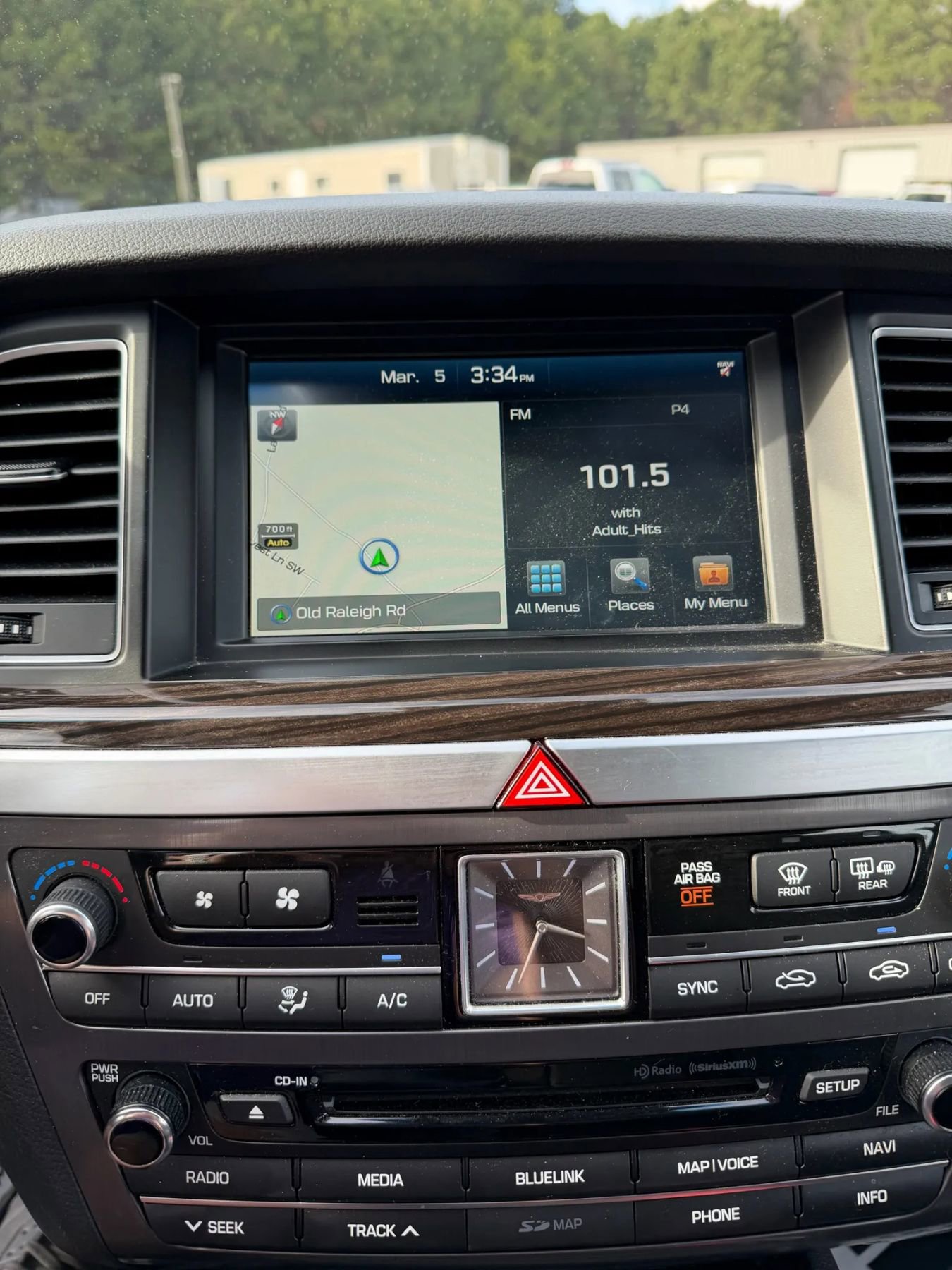 Used 2018 Genesis G80 3.8 image 14