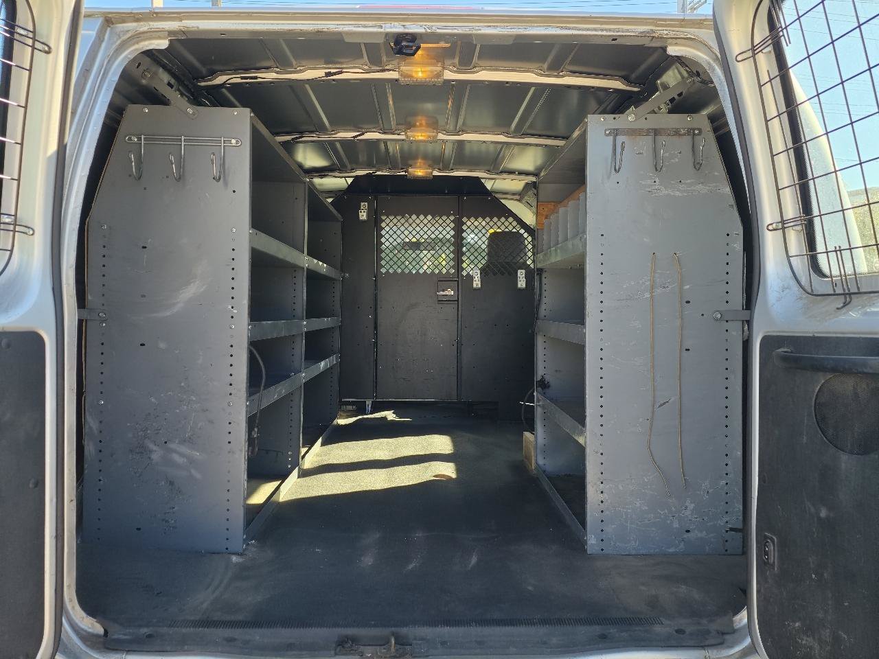 Used 2012 Ford E-250 and Econoline 250 w/ PWR Group RWD image 12