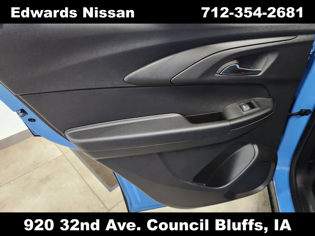 Used 2024 Chevrolet TrailBlazer RS w/ Driver Confidence Package image 16