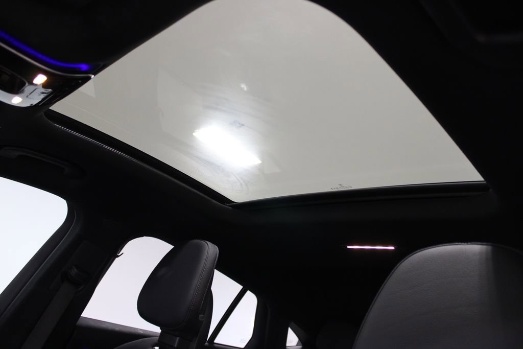 Used 2024 Mercedes-Benz GLC 300 4MATIC image 34